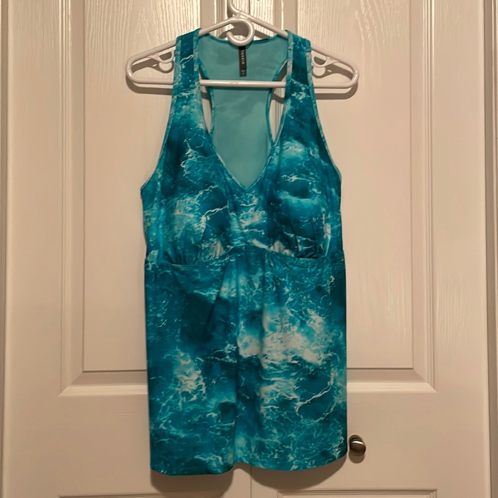 Torrid size 4 beautiful blue bathing suit (tankini) top - brand new never worn!